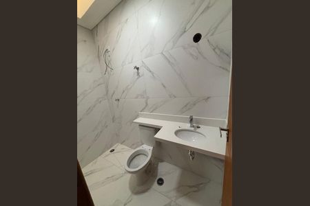 Casa à venda com 3 quartos, 130m² em Vila Pauliceia, São Paulo