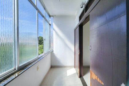 Sala de apartamento para alugar com 2 quartos, 55m² em Centro, Rio de Janeiro
