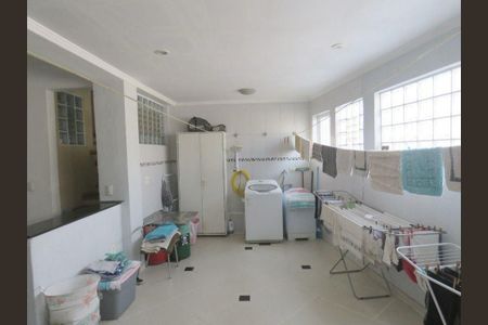 Casa à venda com 350m², 3 quartos e 3 vagas