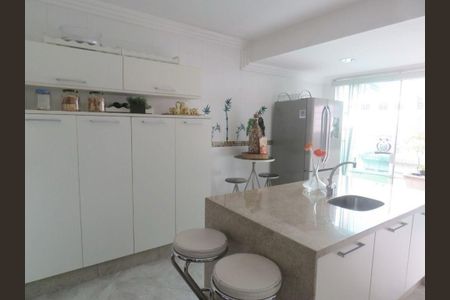Casa à venda com 350m², 3 quartos e 3 vagas