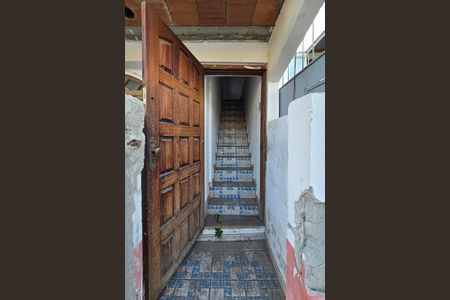Casa para alugar com 90m², 2 quartos e sem vagaEntrada