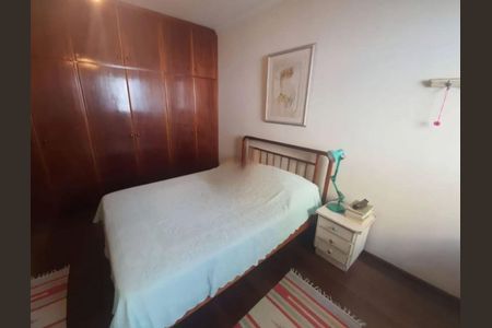 Casa à venda com 3 quartos, 181m² em Vila Albertina, São Paulo