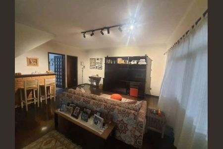 Casa à venda com 3 quartos, 181m² em Vila Albertina, São Paulo
