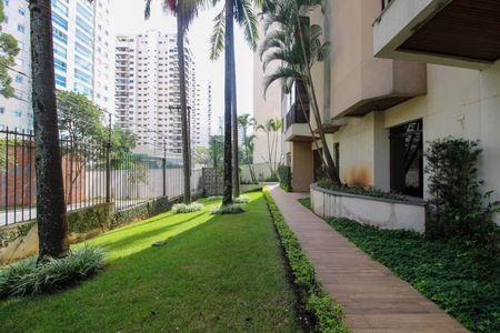 Apartamento à venda com 120m², 3 quartos e 2 vagas Apartamento à venda com 120m², 3 quartos e 2 vagasÁrea comum