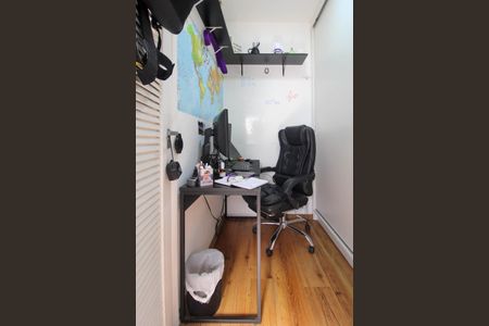 Apartamento à venda com 120m², 3 quartos e 2 vagas Apartamento à venda com 120m², 3 quartos e 2 vagasBanheiro de serviço