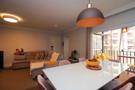 Apartamento à venda com 120m², 3 quartos e 2 vagas Apartamento à venda com 120m², 3 quartos e 2 vagasSala