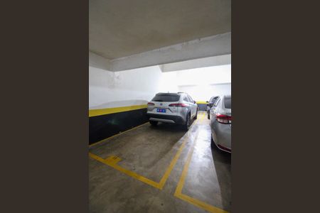 Apartamento à venda com 120m², 3 quartos e 2 vagas Apartamento à venda com 120m², 3 quartos e 2 vagasGaragem