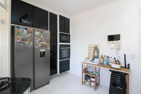 Apartamento à venda com 120m², 3 quartos e 2 vagas Apartamento à venda com 120m², 3 quartos e 2 vagasCozinha