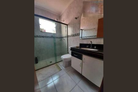 Casa à venda com 3 quartos, 180m² em Vila Santa Maria, São Paulo