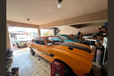 Casa à venda com 180m², 3 quartos e 4 vagas