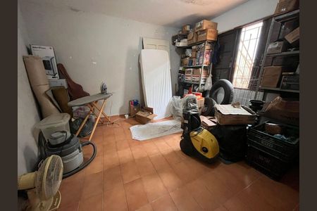 Casa à venda com 3 quartos, 180m² em Jardim Sao Jose, São Paulo