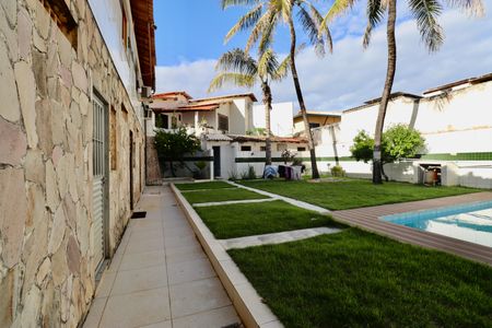 Casa de condomínio para alugar com 90m², 3 quartos e 1 vagaÁrea comum - Piscina