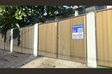 Casa de condomínio para alugar com 90m², 3 quartos e 1 vagaFachada