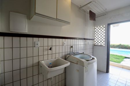 Casa de condomínio para alugar com 90m², 3 quartos e 1 vagaÁrea de Serviço
