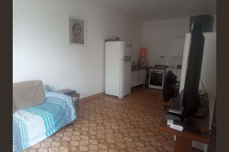 Casa à venda com 5 quartos, 250m² em Vila Olinda, São Paulo