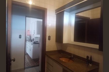 Casa à venda com 250m², 5 quartos e 3 vagas