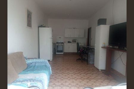 Casa à venda com 5 quartos, 250m² em Vila Olinda, São Paulo