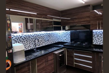 Casa de condomínio à venda com 105m², 3 quartos e 3 vagasCozinha