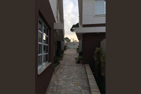 Casa de condomínio à venda com 105m², 3 quartos e 3 vagasÁrea externa