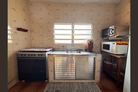 Casa à venda com 2 quartos, 250m² em Vila Guaraciaba, Santo André