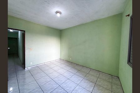 Casa à venda com 250m², 2 quartos e 2 vagas