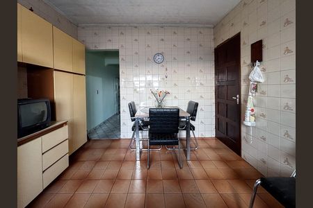 Casa à venda com 250m², 2 quartos e 2 vagas