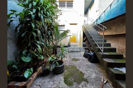 Casa à venda com 250m², 2 quartos e 2 vagas
