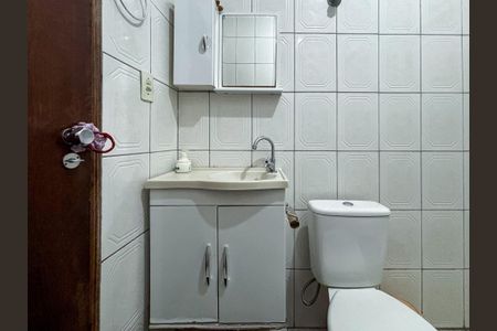 Casa à venda com 250m², 2 quartos e 2 vagas