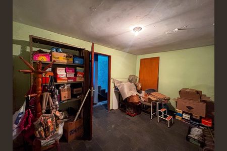Casa à venda com 250m², 2 quartos e 2 vagas