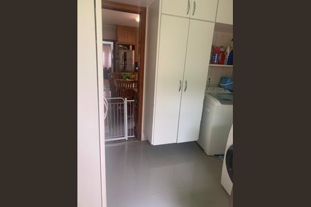 Casa à venda com 3 quartos, 160m² em Parque Sao Domingos, São Paulo