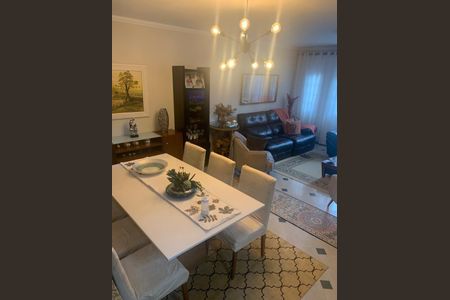 Casa à venda com 3 quartos, 160m² em Parque Sao Domingos, São Paulo