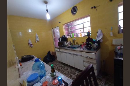 Casa à venda com 180m², 3 quartos e 5 vagas