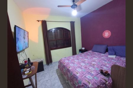 Casa à venda com 180m², 3 quartos e 5 vagas