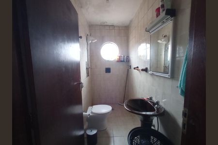 Casa à venda com 180m², 3 quartos e 5 vagas