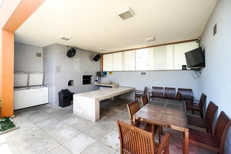 Apartamento à venda com 62m², 2 quartos e 1 vaga Apartamento à venda com 62m², 2 quartos e 1 vagaChurarsqueira