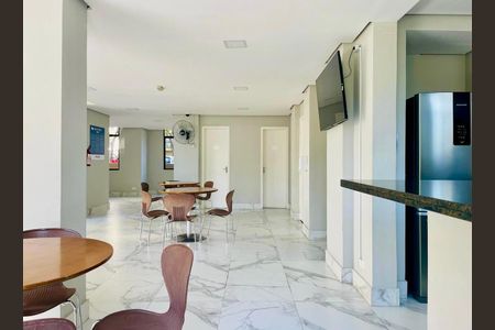 Apartamento para alugar com 50m², 2 quartos e 1 vagaÁrea comum - Salão de festas