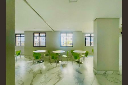 Apartamento para alugar com 50m², 2 quartos e 1 vagaÁrea comum - Salão de festas