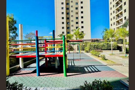 Apartamento para alugar com 50m², 2 quartos e 1 vagaÁrea comum - Playground