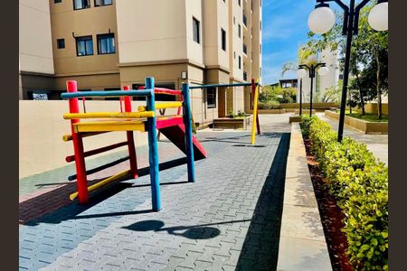 Apartamento para alugar com 50m², 2 quartos e 1 vagaÁrea comum - Playground