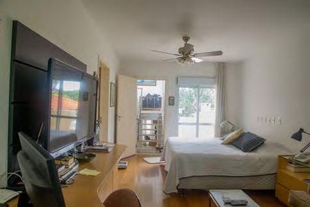 Casa à venda com 4 quartos, 620m² em Sumaré, São Paulo