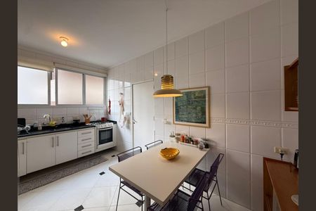 Apartamento à venda com 151m², 3 quartos e 2 vagas