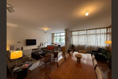 Apartamento à venda com 151m², 3 quartos e 2 vagas