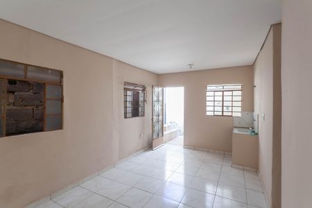 Sala/Cozinha de casa para alugar com 1 quarto, 40m² em Campo Alegre, Belo Horizonte
