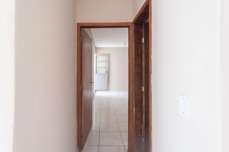 Corredor de casa para alugar com 1 quarto, 40m² em Campo Alegre, Belo Horizonte