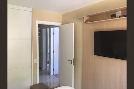 Apartamento à venda com 83m², 2 quartos e 1 vaga