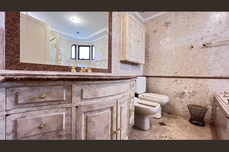 Apartamento à venda com 268m², 4 quartos e 4 vagas