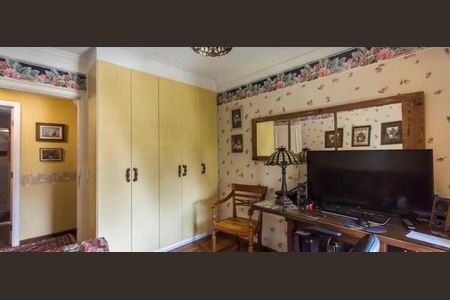 Apartamento à venda com 238m², 4 quartos e 3 vagas