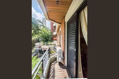 Apartamento à venda com 238m², 4 quartos e 3 vagas
