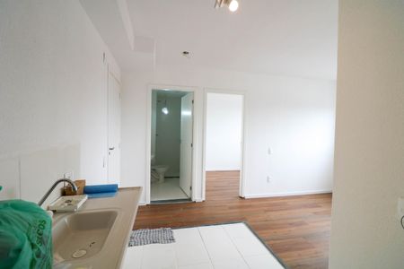 Sala / Cozinha de kitnet/studio à venda com 2 quartos, 42m² em Jardim Promissao, São Paulo