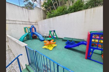 Apartamento à venda com 130m², 3 quartos e 1 vaga